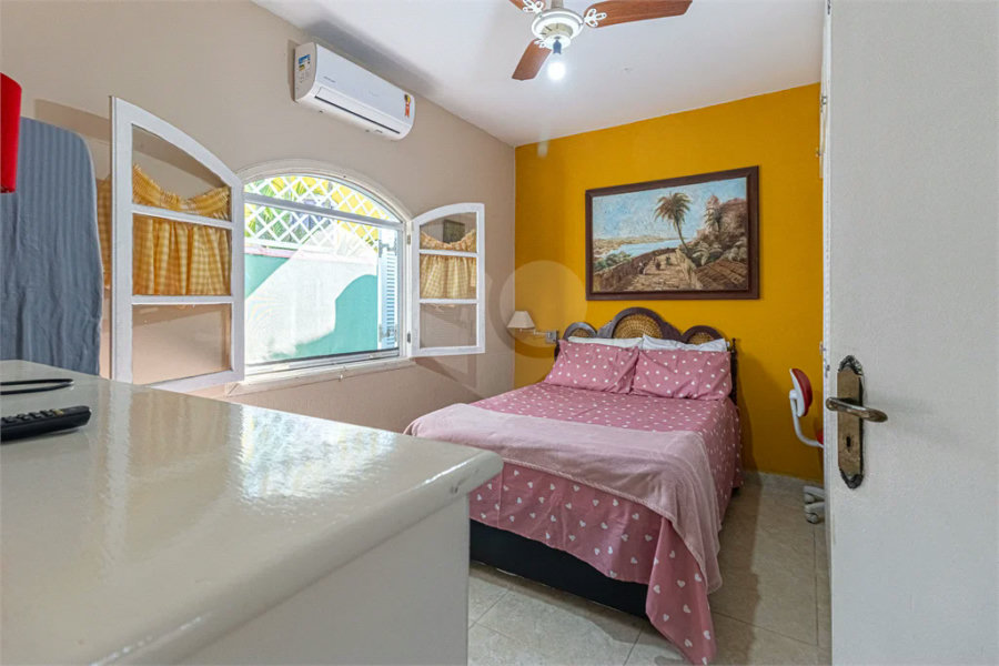 Casa à venda com 4 quartos, sendo 1 suíte, em Morada da Praia, Bertioga, SP