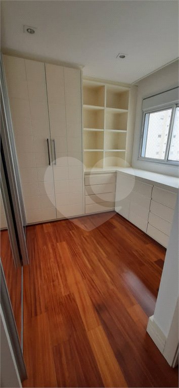 Apartamento Alto Padrão de 176m² na Aclimação — São Paulo/SP