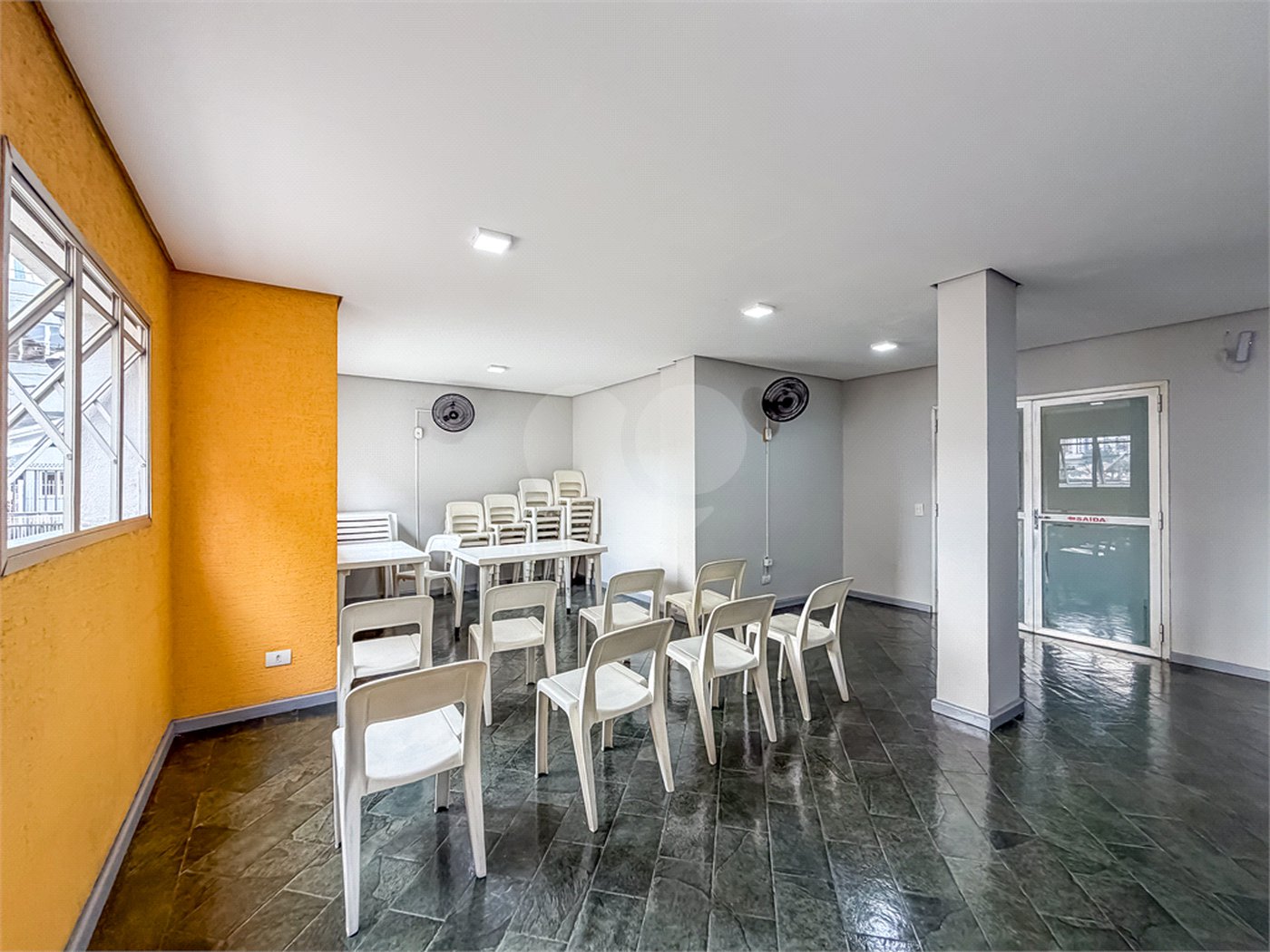 APARTAMENTO 2 QUARTOS 2 VAGAS À VENDA NA SAÚDE VENDER