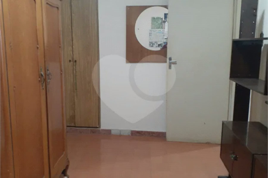Casa Térrea à venda com 4 quartos em Vila Regente Feijó, São Paulo, SP