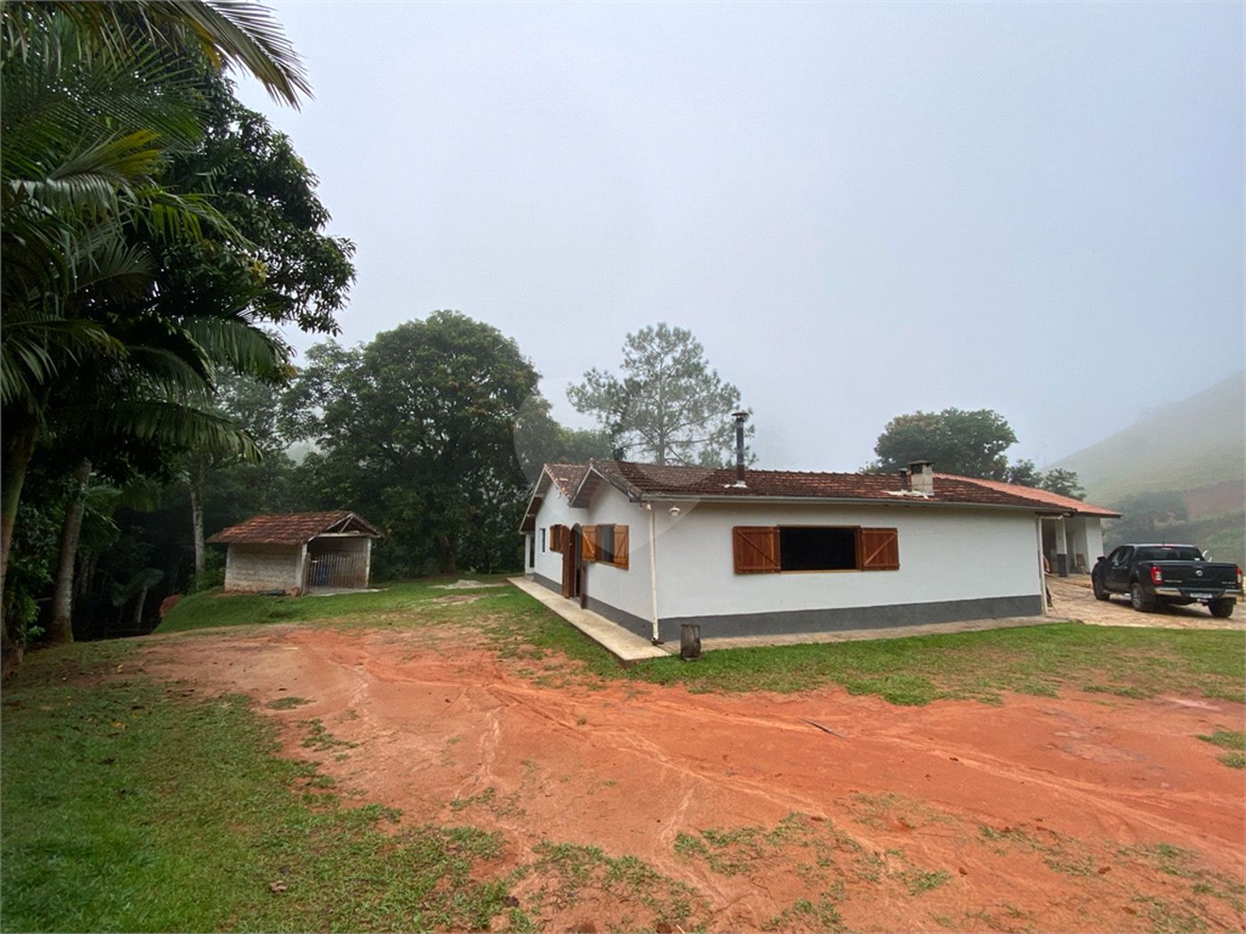 Belíssima Chácara 7 alqueires com estrutura completa e pronto para uso, venda ou Permuta.