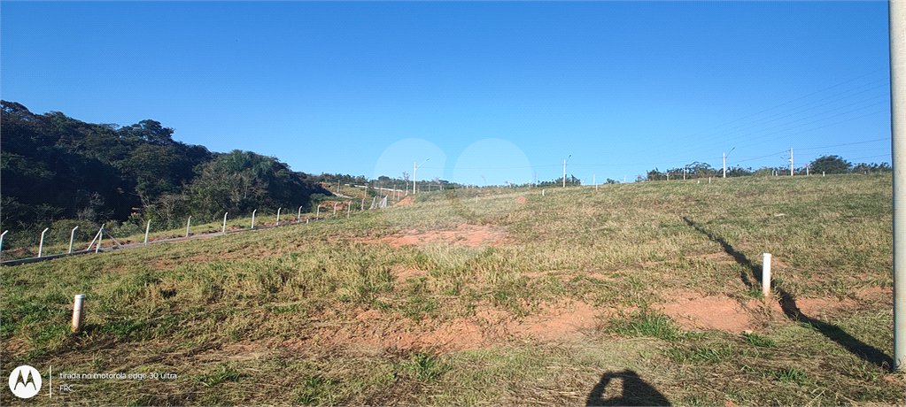 Terreno em Atibaia com 360 m² condomínio fechado com ampla área de lazer