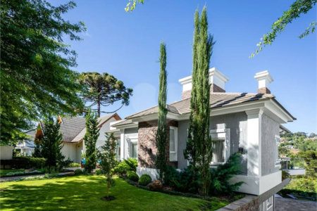 Casa em condomínio de luxo com lindo por do SOL