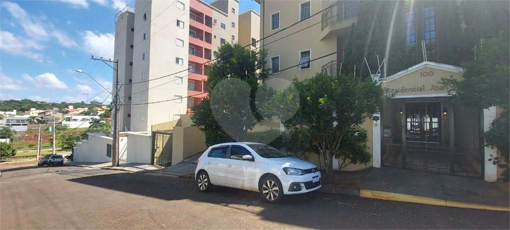 Apartamento no Condomínio Joan Miro .