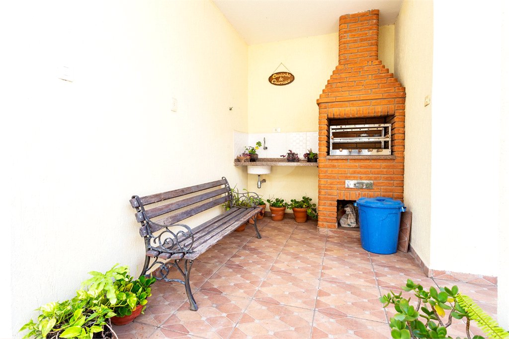 Sobrado à venda com 4 quartos, sendo 1 suíte, em Jardim Prudência, São Paulo, SP