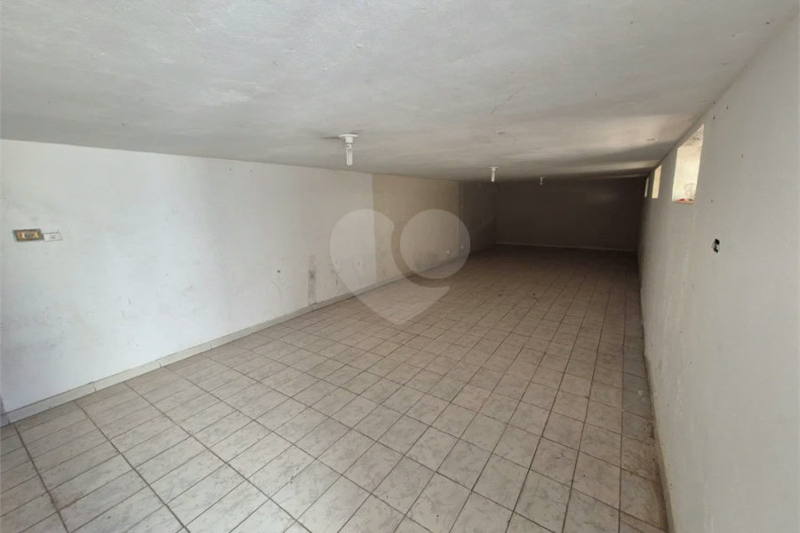 Dois imóveis em um terreno de 300 m² (12 x 25) - Com acesso independente