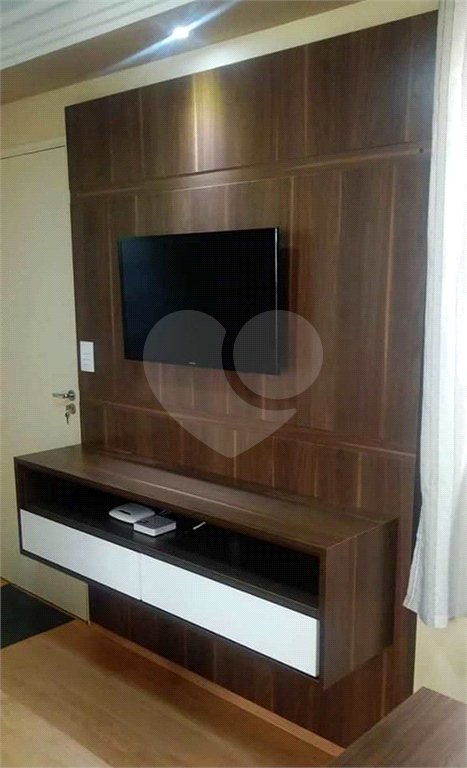 Apartamento com 2 dormitórios