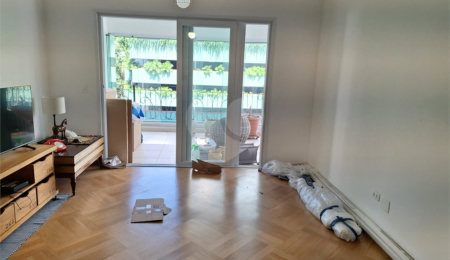 Apartamento à venda com 3 quartos, sendo 1 suíte,  em Paraíso do Morumbi, São Paulo, SP