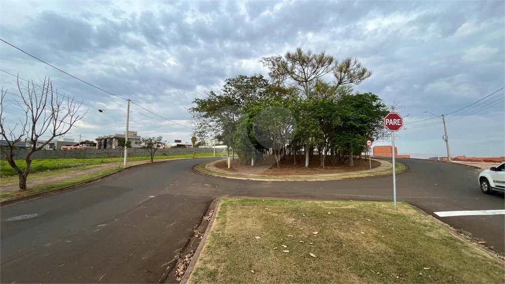 Terreno comercial disponível para venda Bairro Santa Rosa
