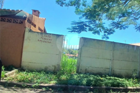 Terreno com 480m² à venda no Jardim dos Pinheiros