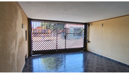 Sobrado à venda com 3 quartos, sendo 1 suíte,  em Vila Boa Vista 1, São Carlos, SP