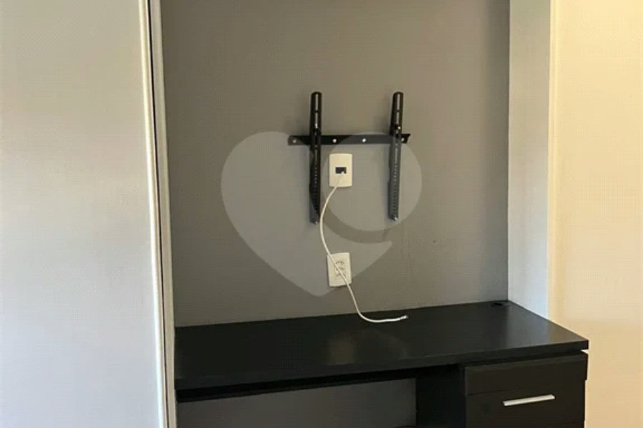 Apartamento à venda com 3 quartos, sendo 2 suítes, em Panamby, São Paulo, SP