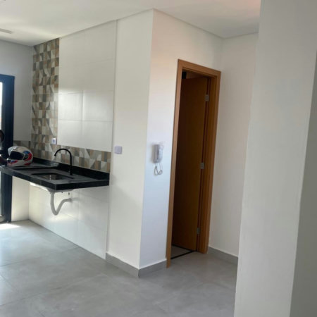 🌊 OPORTUNIDADE ÚNICA EM PRAIA GRANDE – VILA MIRIM! 🏡