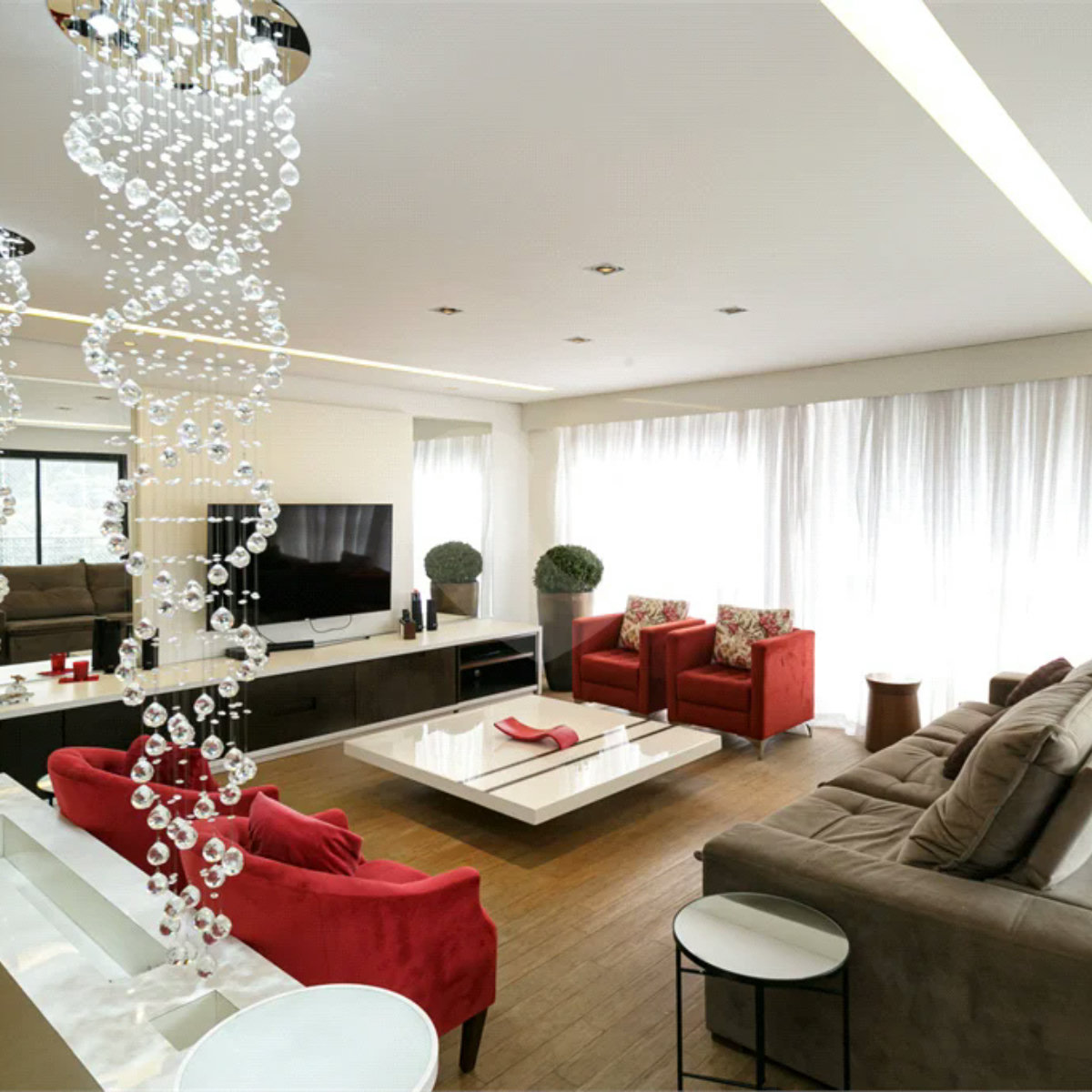 Apartamento à venda com 3 suítes em Alto da Boa Vista, São Paulo, SP
