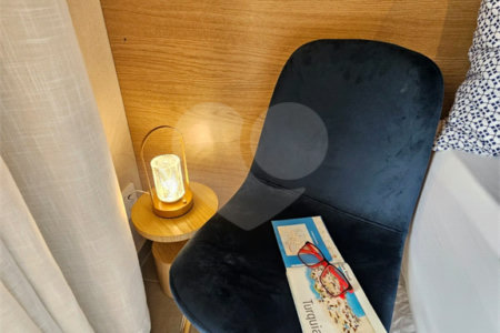 Apartamento Mobiliado a Venda no Campo Belo