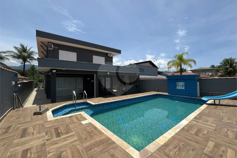 Casa à venda com 4 quartos, sendo 1 suíte, em Morada da Praia, Bertioga, SP