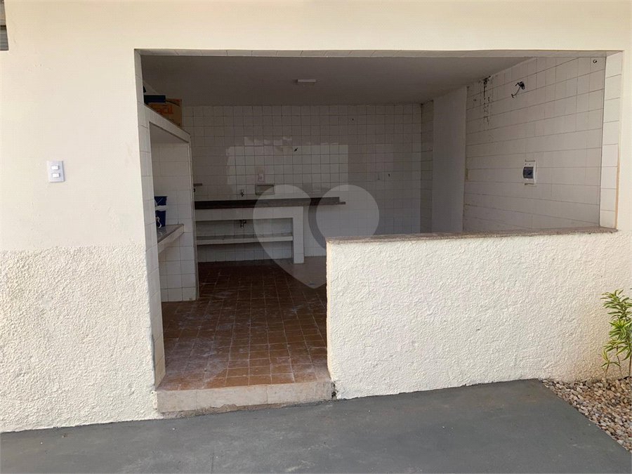 Imóvel Comercial á venda em São Carlos, rua São Sebastião.