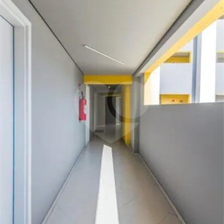 Apartamento à venda com 36m² - Centro