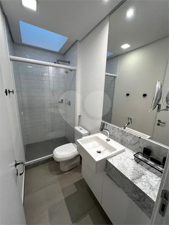 Linda Cobertura Duplex para venda no Jardim Paulista com 87,45 m² decorada!