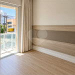 Apartamento de 130 m² no Jardim do Mar, com 3 suítes, 4 banheiros, varanda gourmet, 2 vagas e condomínio completo com piscina aquecida e lazer.