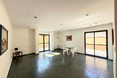 Apartamento à venda com 3 quartos, sendo 1 suíte, em Alto da Boa Vista, São Paulo, SP