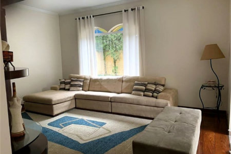 Casa à venda com 4 quartos, sendo 3 suítes,  em Fazenda Morumbi, São Paulo, SP