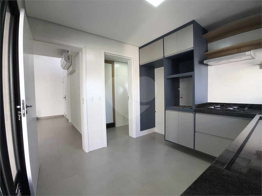 Apartamento à venda com 4 quartos, sendo 2 suítes,  em Além Ponte, Sorocaba, SP