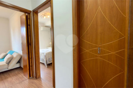 Casa à venda com 3 quartos, sendo 1 suíte, no condomínio Residencial Village Salermo, Sorocaba - SP