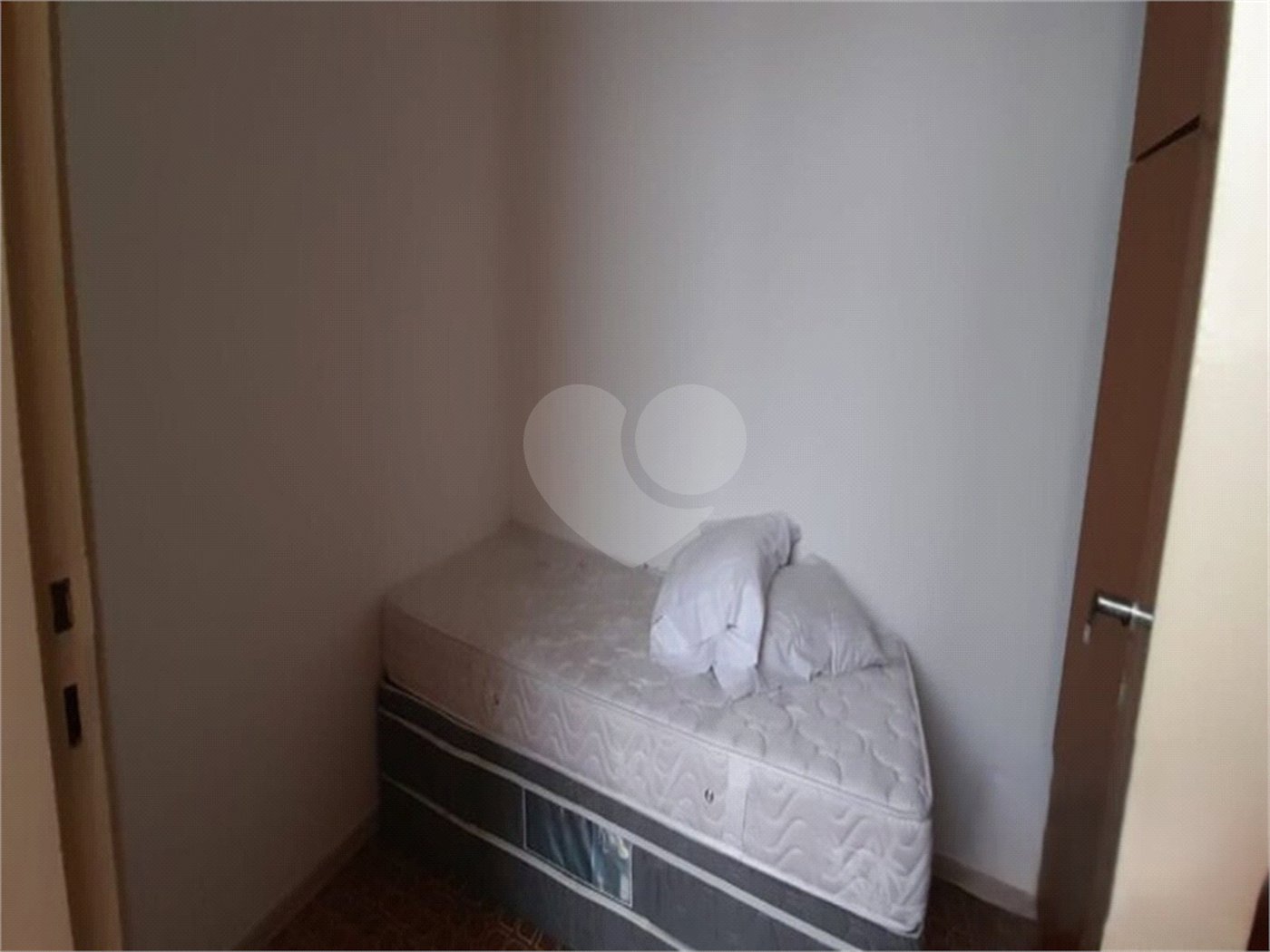 Apartamento à venda com 2 quartos em Vila Clementino, São Paulo, SP