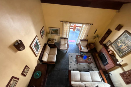 Casa à venda com 5 quartos, sendo 2 suítes,  em Jardim Maristela, Atibaia, SP