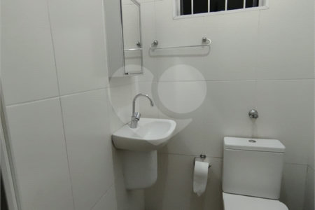 Casa à venda com 2 quartos no condomínio Casa Geminada, São Paulo - SP