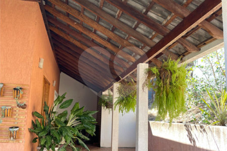 Casa à venda ou para alugar com 4 suítes em Jardim Cuiabá, Cuiabá, MT