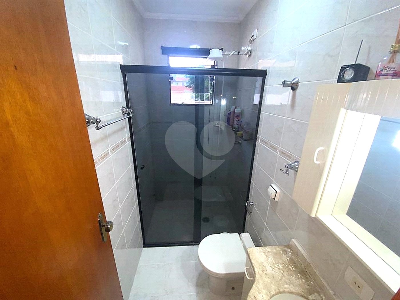 Sobrado à venda com 3 quartos, sendo 1 suíte, em Vila Nivi, São Paulo, SP