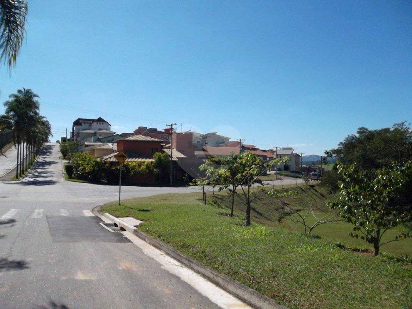 Terreno à venda em Residencial Fazenda Serrinha, Itatiba, SP