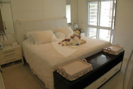 Apartamento à venda com 4 suítes em Vila Suzana, São Paulo, SP