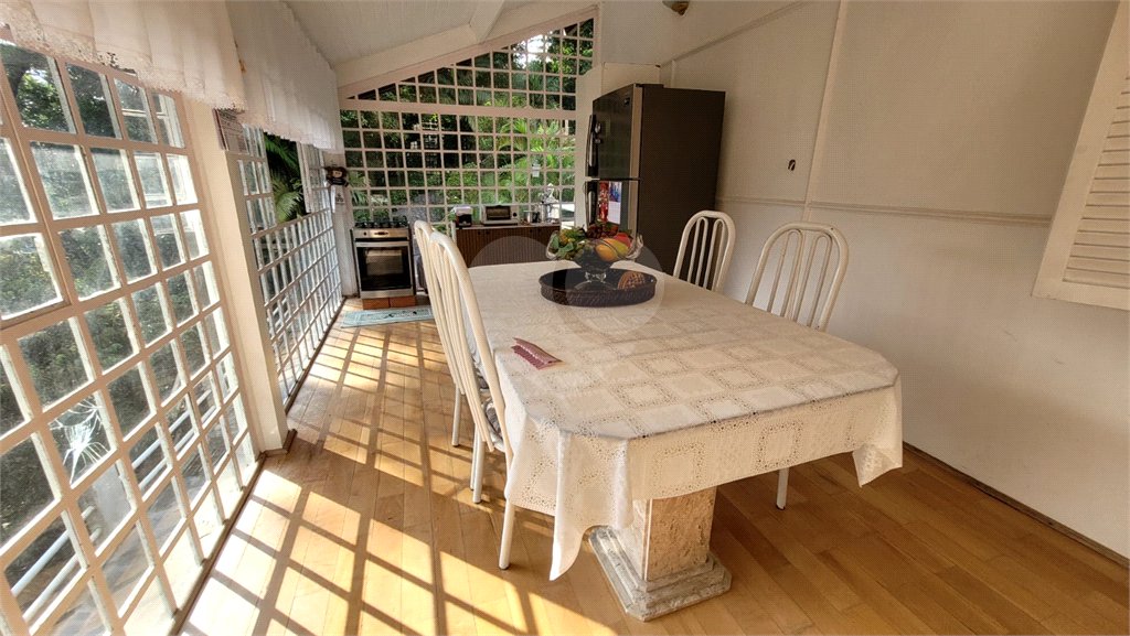 Casa à venda com 4 suítes no condomínio Parque Imperial da Cantareira, Mairiporã - SP