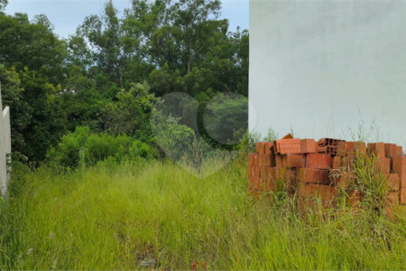 Terreno à venda em Residencial Vila dos Eucaliptos, Salto, SP
