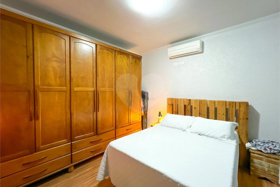 Casa à venda com 3 quartos, sendo 1 suíte,  no condomínio 658, São Paulo - SP