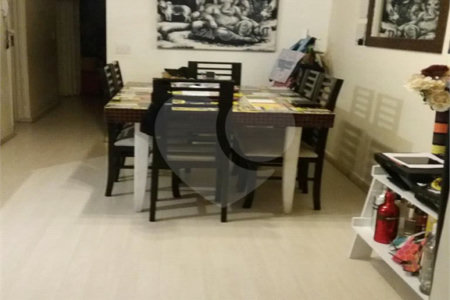 Apartamento à venda com 3 quartos, sendo 1 suíte, em Vila Olímpia, São Paulo, SP