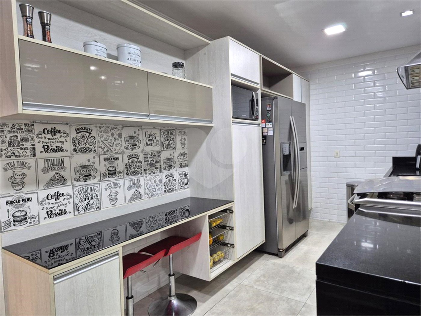 Apartamento à venda com 4 quartos, sendo 2 suítes, em Santa Teresinha, São Paulo, SP