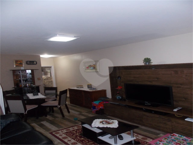 Sobrado à venda com 2 quartos em Mandaqui, São Paulo, SP