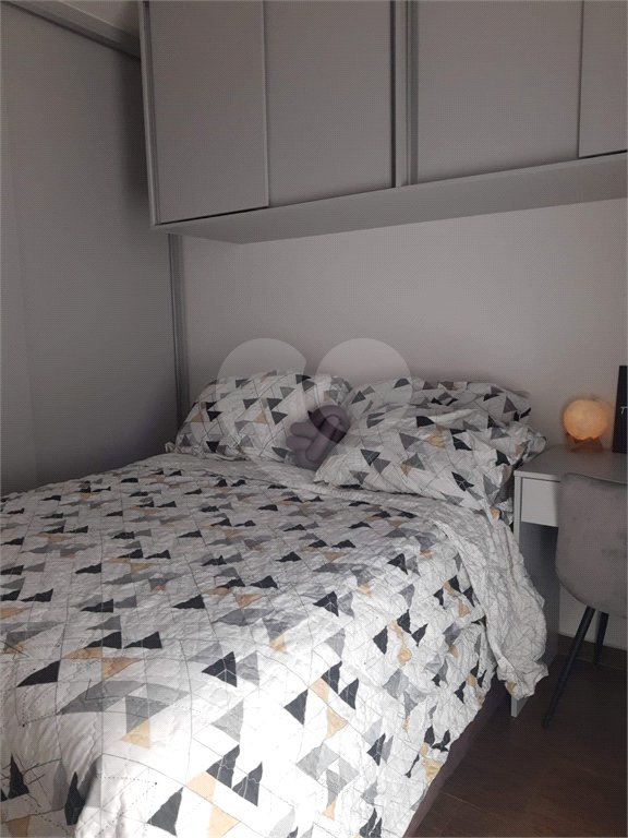 Casa à venda com 2 suítes no condomínio Residencial Poncet, São Paulo - SP
