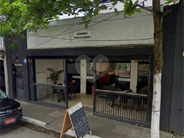 Sobrado à venda com 12 quartos em Freguesia do Ó, São Paulo, SP