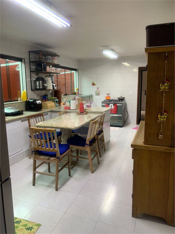 Sobrado à venda com 3 suítes em Vila Guilherme, São Paulo, SP