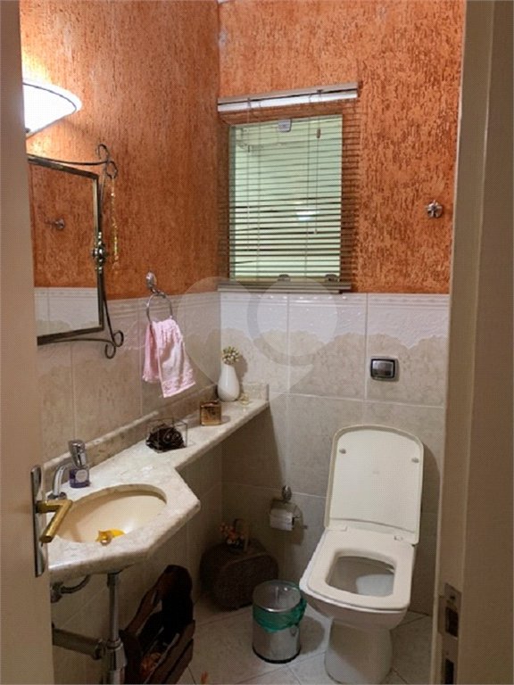 Sobrado à venda com 3 quartos, sendo 1 suíte, em Tremembé, São Paulo, SP