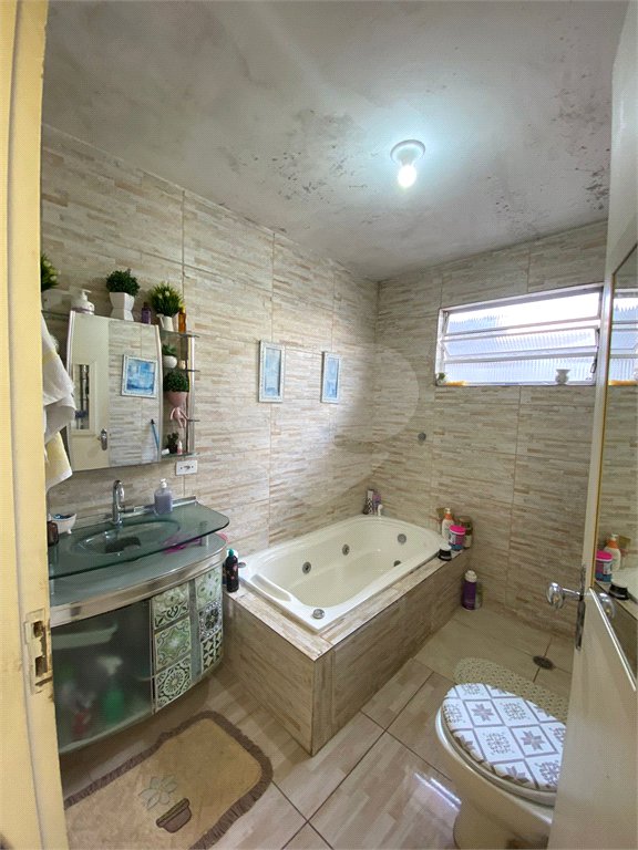 Sobrado à venda com 4 quartos em Eldorado, São Paulo, SP