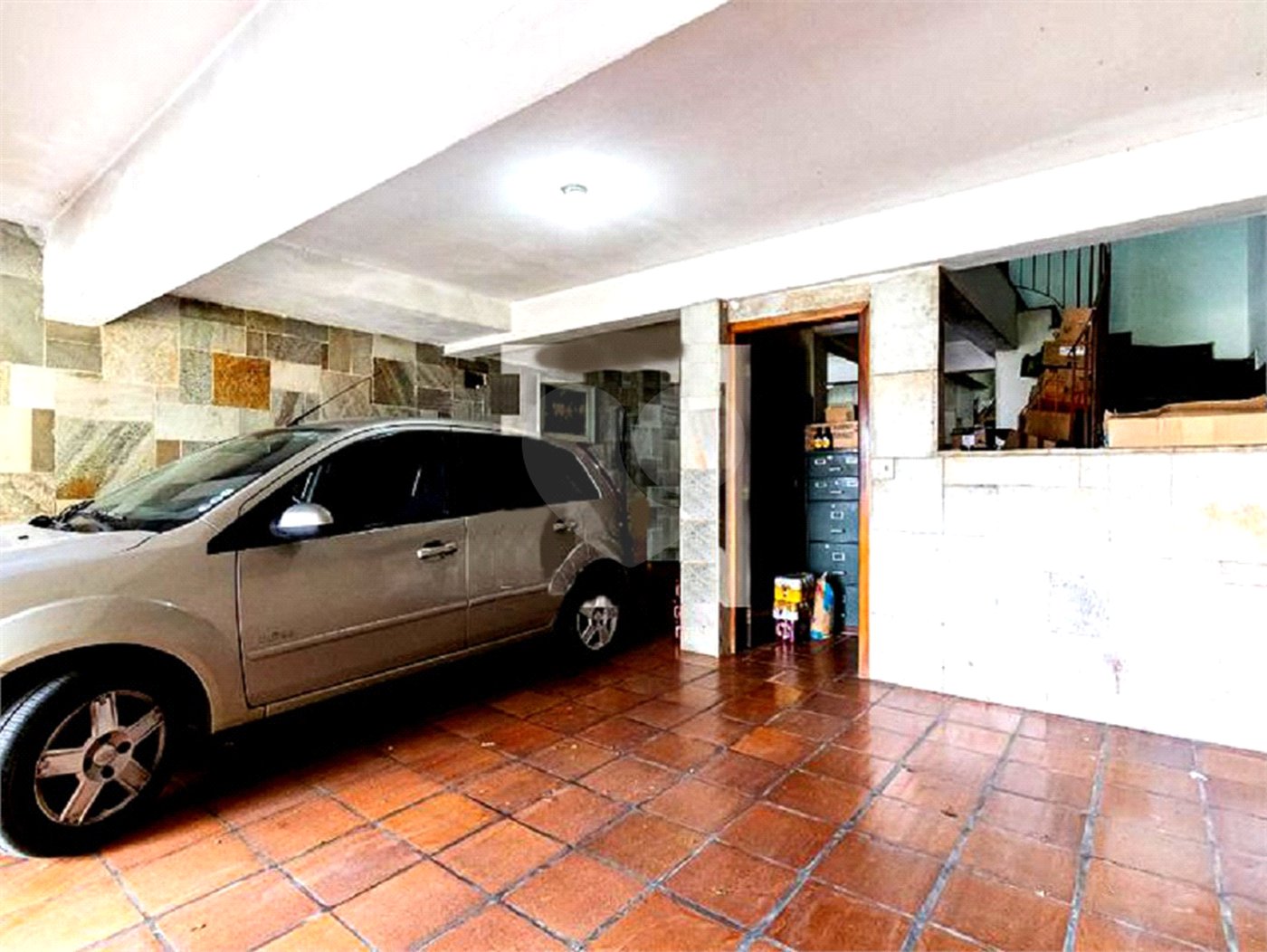 Casa à venda com 4 quartos, sendo 2 suítes, em Indianópolis, São Paulo, SP