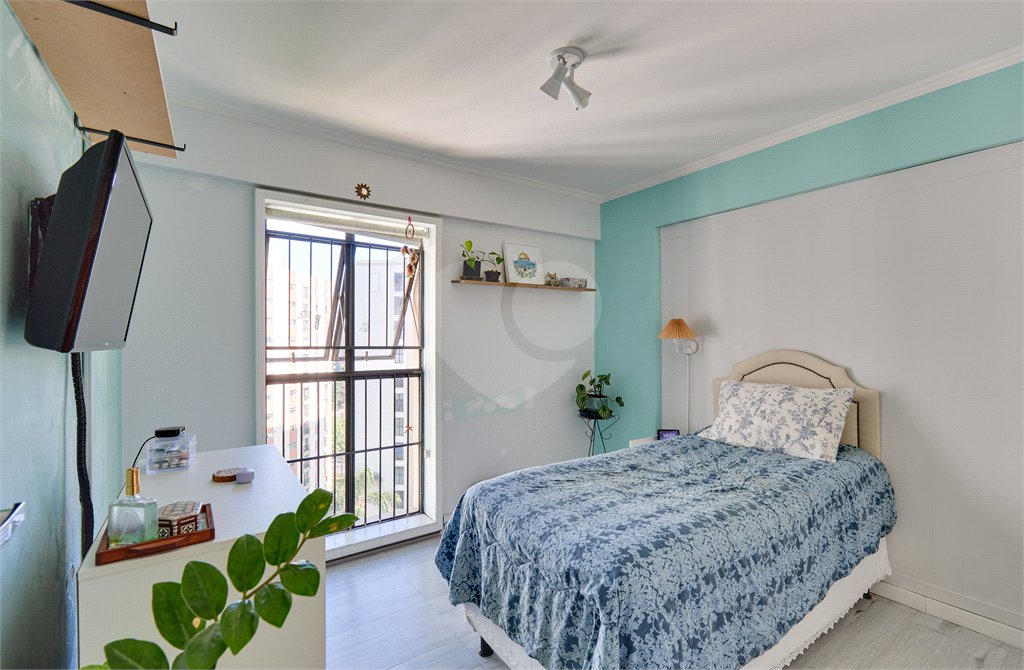Apartamento à venda com 4 quartos, sendo 1 suíte, em Jardim Marajoara, São Paulo, SP