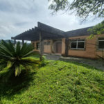 Casa à venda com 3 quartos, sendo 1 suíte, no condomínio Alpes da Cantareira, Mairiporã - SP