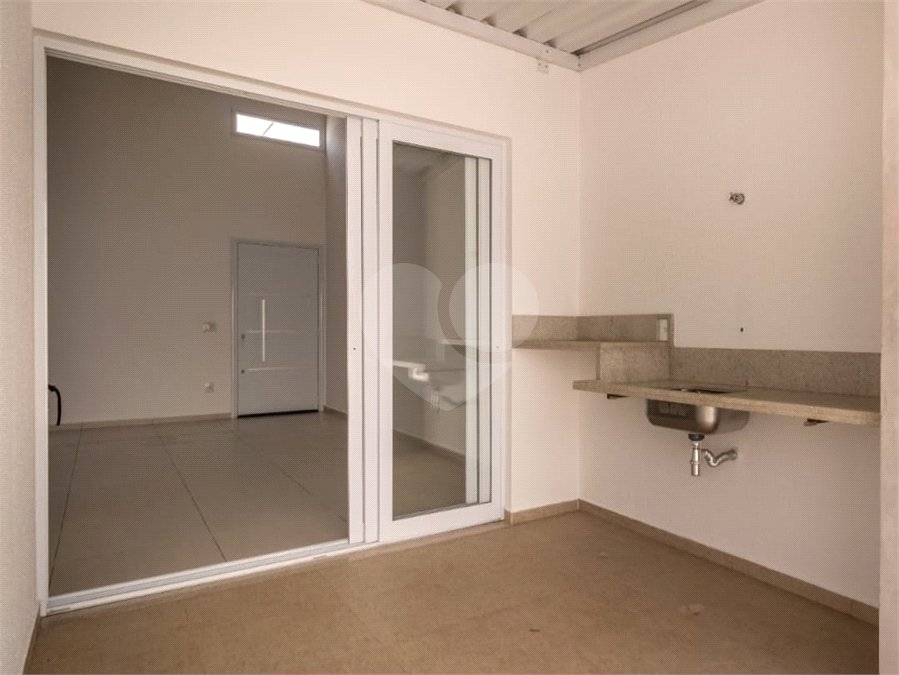 Casa à venda com 3 quartos, sendo 1 suíte, no condomínio Golden Park Residence II, Sorocaba - SP